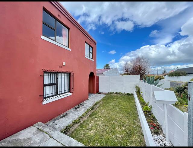 3 BEDROOM FREESTANDING FOR SALE IN HEATHFIELD